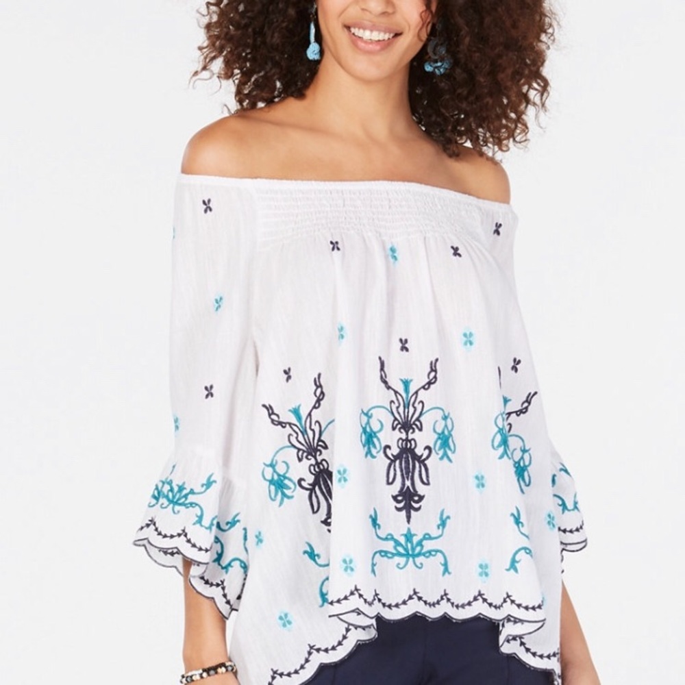 NWT Off the shoulder embroidered blouse size Large